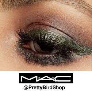 Last one! MAC CLUB Satin eye shadow NIB RARE